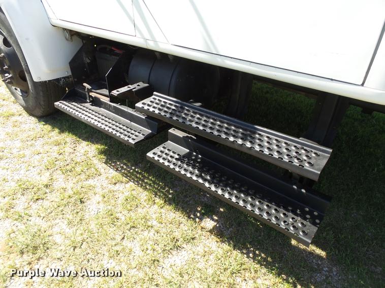 image for item DB4718 1999 International 4700 Crew Cab dump flatbed truck