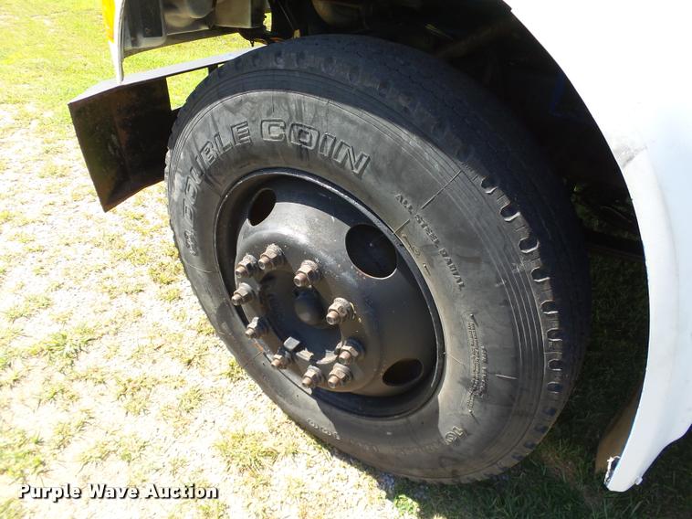 image for item DB4718 1999 International 4700 Crew Cab dump flatbed truck