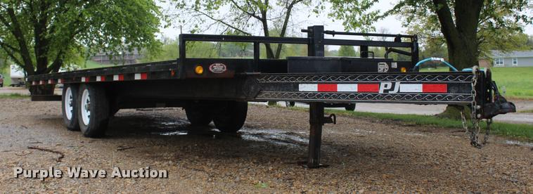 image for item DB7996 2013 PJ tilt deck equipment trailer