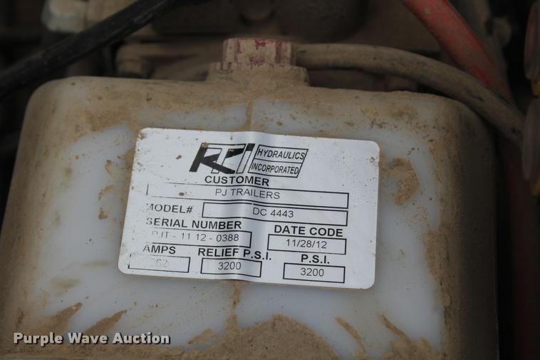 image for item DB7996 2013 PJ tilt deck equipment trailer