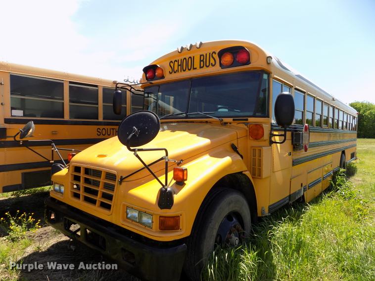 image for item DC7227 2005 Blue Bird Vision school bus