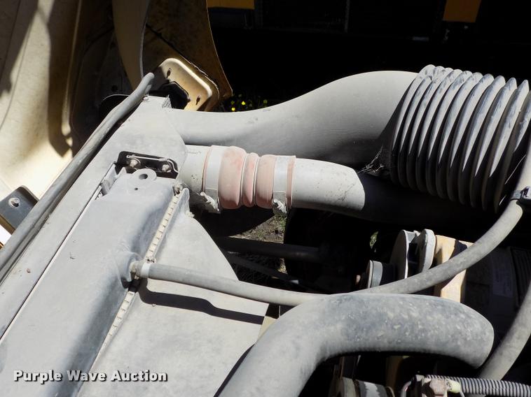 image for item DC7227 2005 Blue Bird Vision school bus