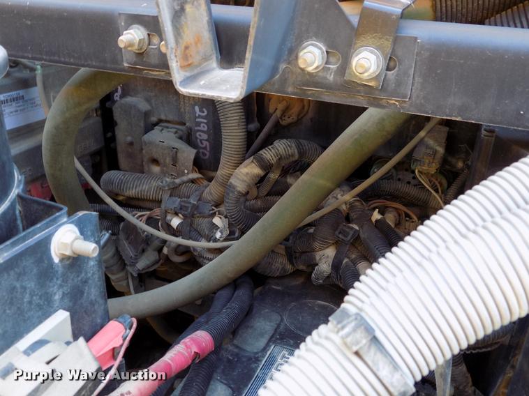 image for item DC7227 2005 Blue Bird Vision school bus