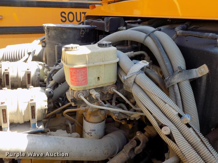 image for item DC7227 2005 Blue Bird Vision school bus