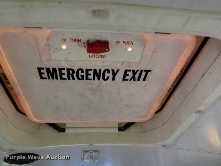 image for item DC7227 2005 Blue Bird Vision school bus