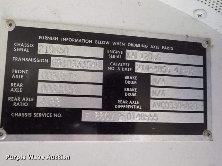 image for item DC7227 2005 Blue Bird Vision school bus