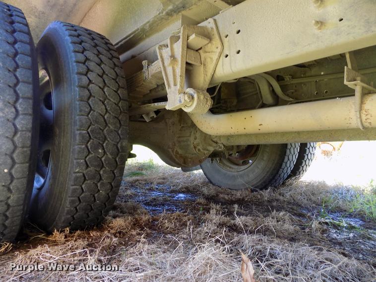 image for item DC7227 2005 Blue Bird Vision school bus