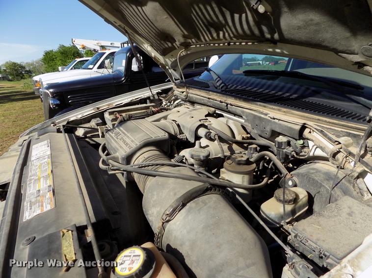 image for item DC7234 2002 Lincoln Navigator SUV