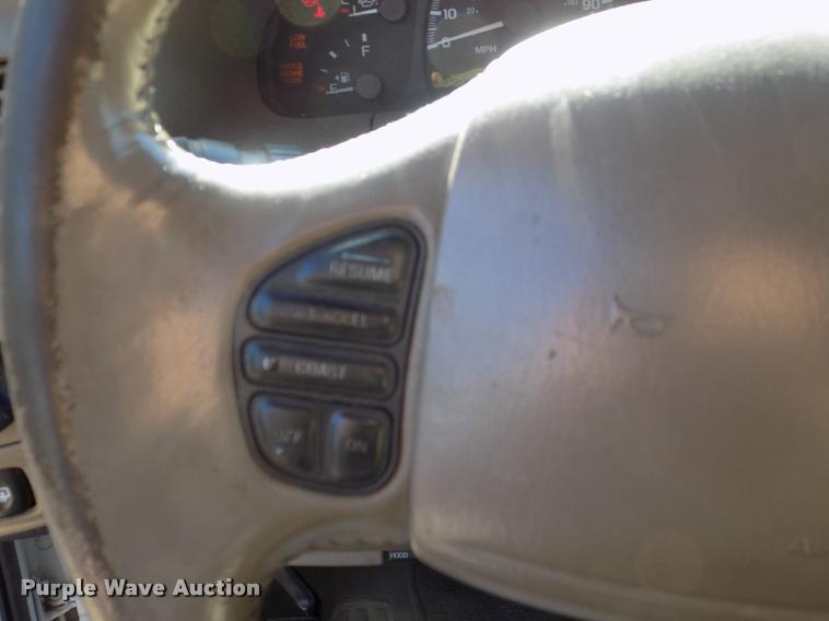 image for item DC7234 2002 Lincoln Navigator SUV