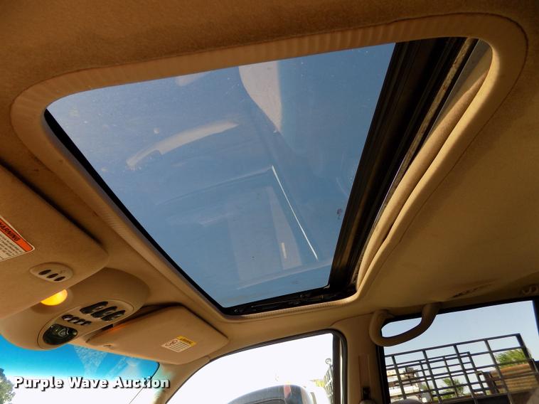 image for item DC7234 2002 Lincoln Navigator SUV