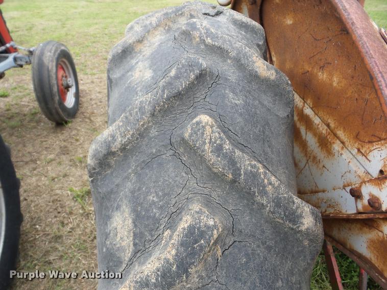 image for item DC7239 Ford Jubilee tractor