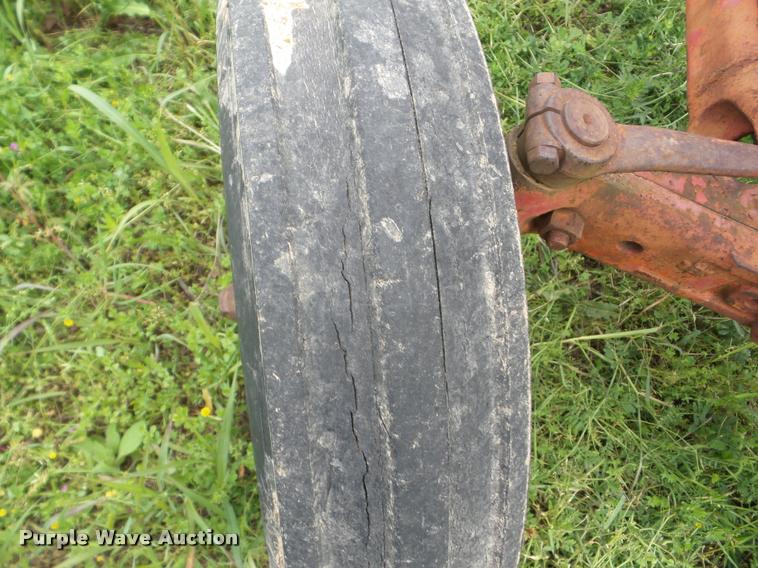 image for item DC7239 Ford Jubilee tractor