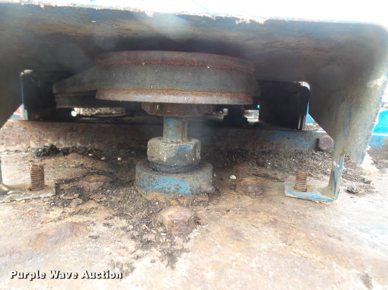 image for item DC9263 Ford 930 finish mower