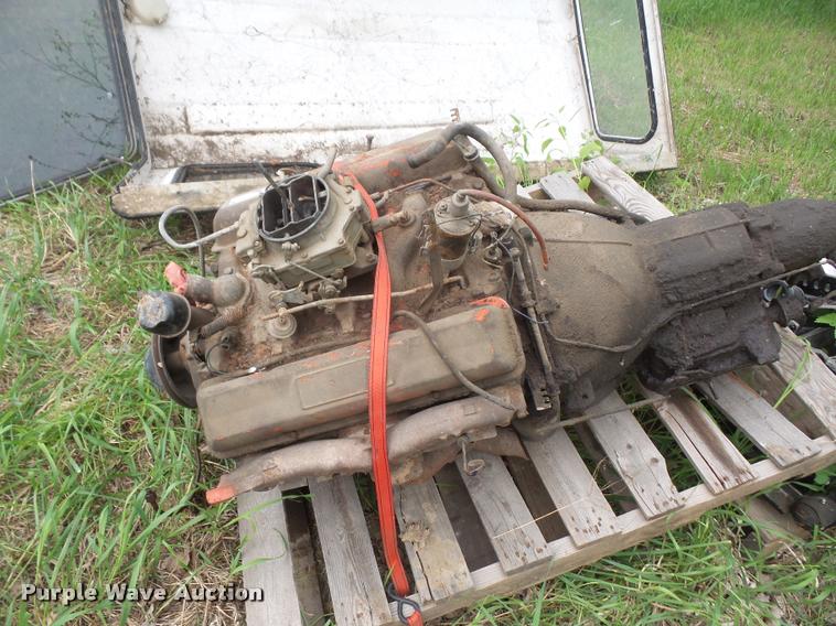 image for item DC9267 327 C.I.D V8 gas engine with transmission