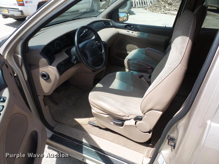image for item DD9300 1998 Ford Windstar van