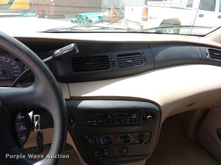 image for item DD9300 1998 Ford Windstar van