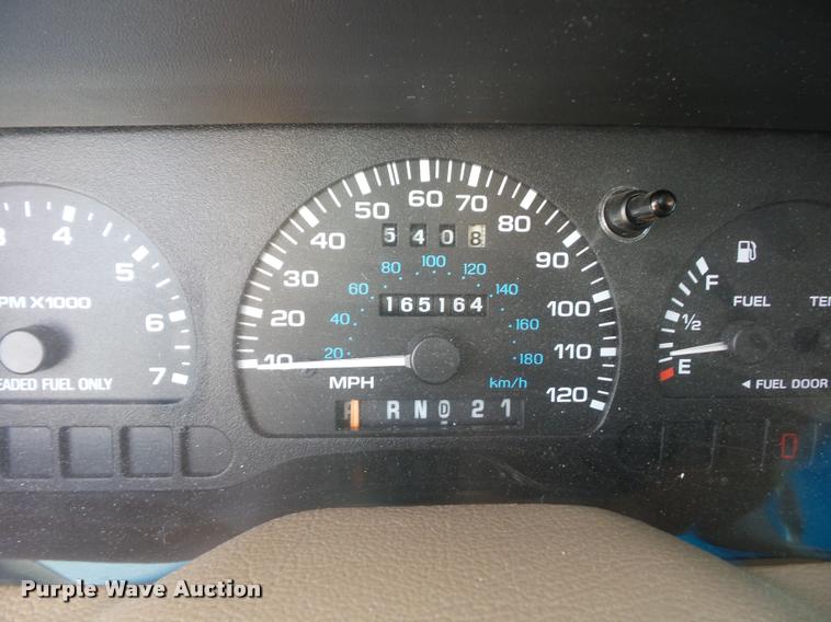 image for item DD9300 1998 Ford Windstar van