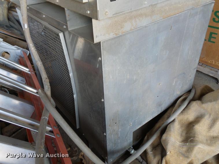 image for item DD9331 Airmaster heater