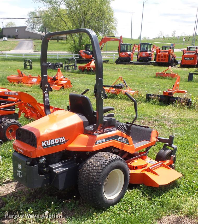 image for item DD9349 Kubota ZD25 lawn mower