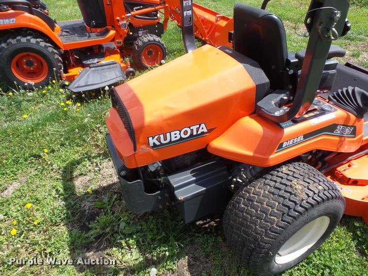 image for item DD9349 Kubota ZD25 lawn mower