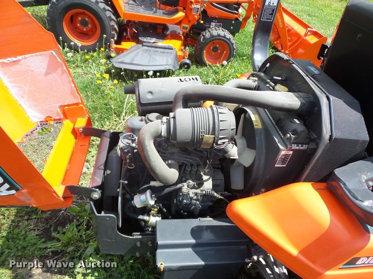image for item DD9349 Kubota ZD25 lawn mower