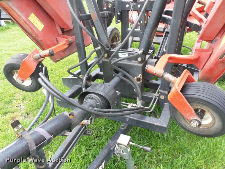 image for item DD9350 Buhler YT650 finish mower