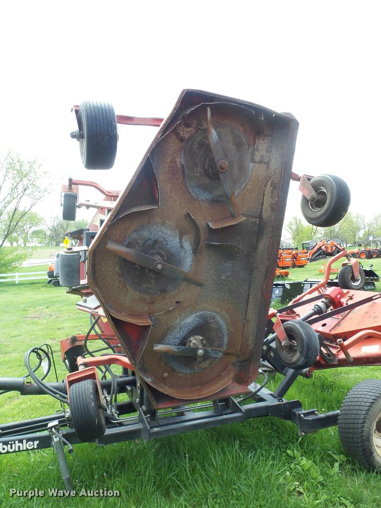 image for item DD9350 Buhler YT650 finish mower