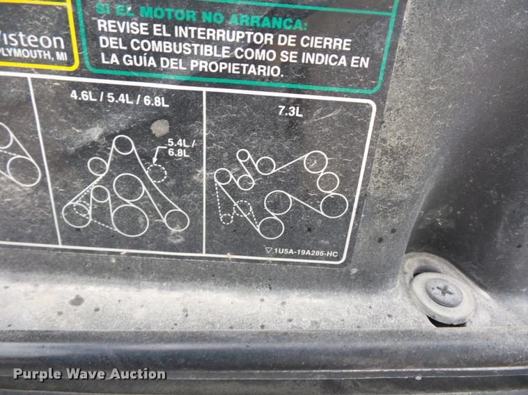 image for item DD9378 2003 Ford Econoline E450 Super Duty shuttle bus