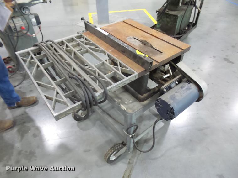 image for item DD9387 Craftsman table saw