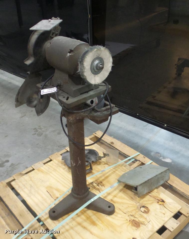 image for item DD9391 Electric grinder