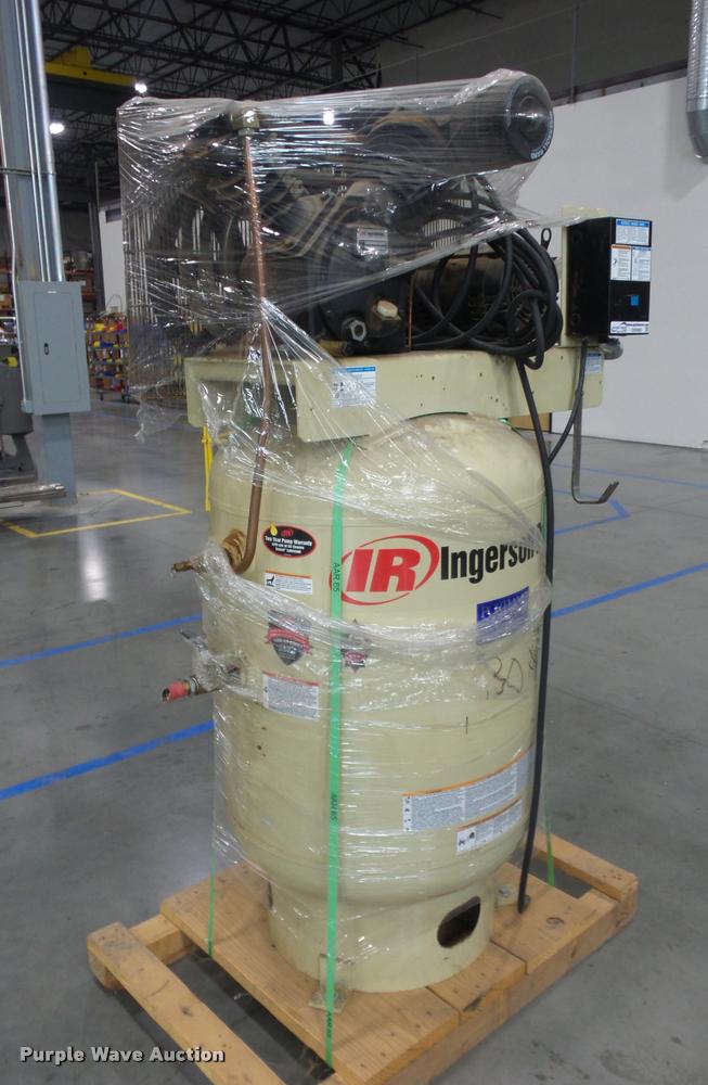 image for item DD9393 Ingersoll Rand 2545 air compressor