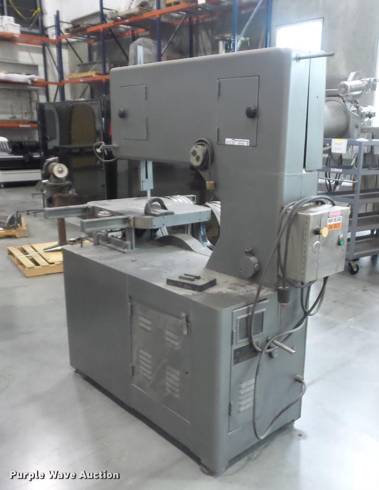 image for item DD9395 Grob Brothers vertical bandsaw