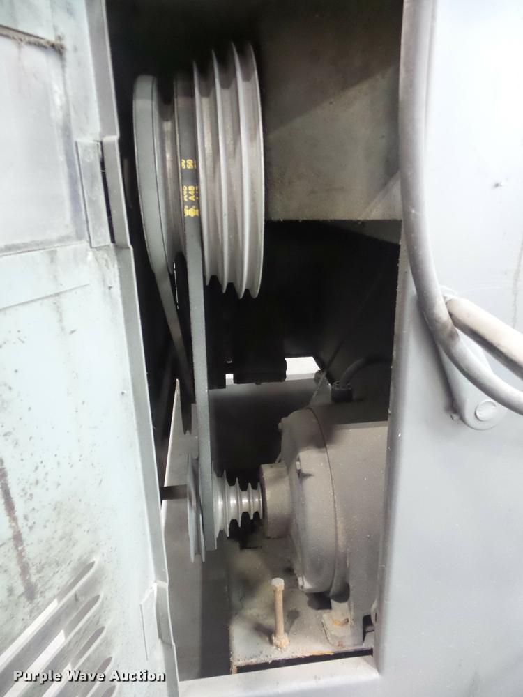 image for item DD9395 Grob Brothers vertical bandsaw