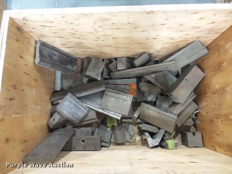 image for item DD9398 Press brake tools and dies