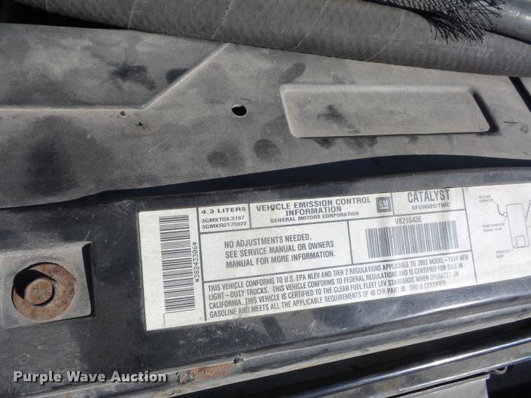 image for item DD9411 2003 Chevrolet S10 Ext. Cab pickup truck