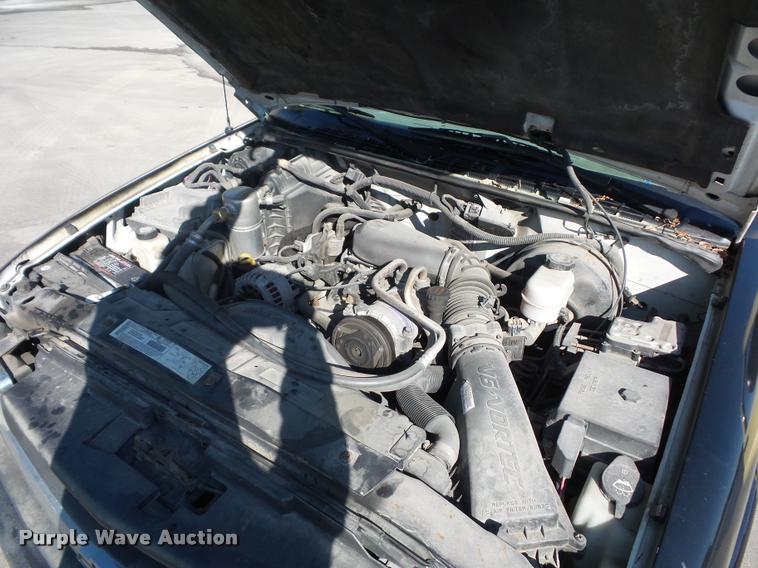 image for item DD9411 2003 Chevrolet S10 Ext. Cab pickup truck