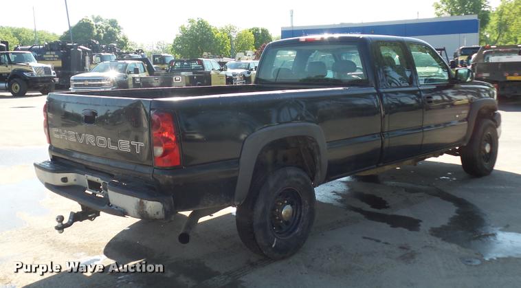image for item DD9412 2006 Chevrolet Silverado 2500HD Ext. Cab pickup truck