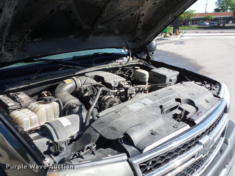 image for item DD9412 2006 Chevrolet Silverado 2500HD Ext. Cab pickup truck