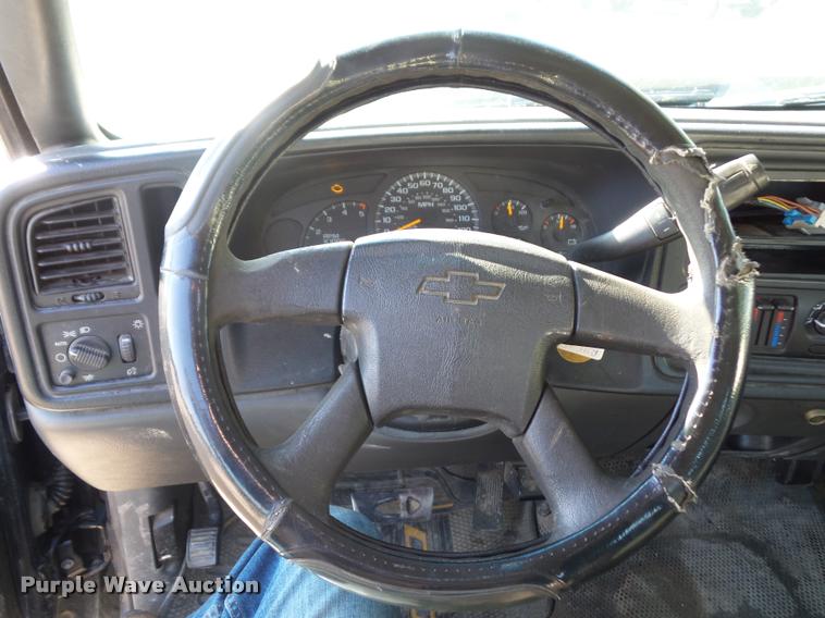 image for item DD9412 2006 Chevrolet Silverado 2500HD Ext. Cab pickup truck