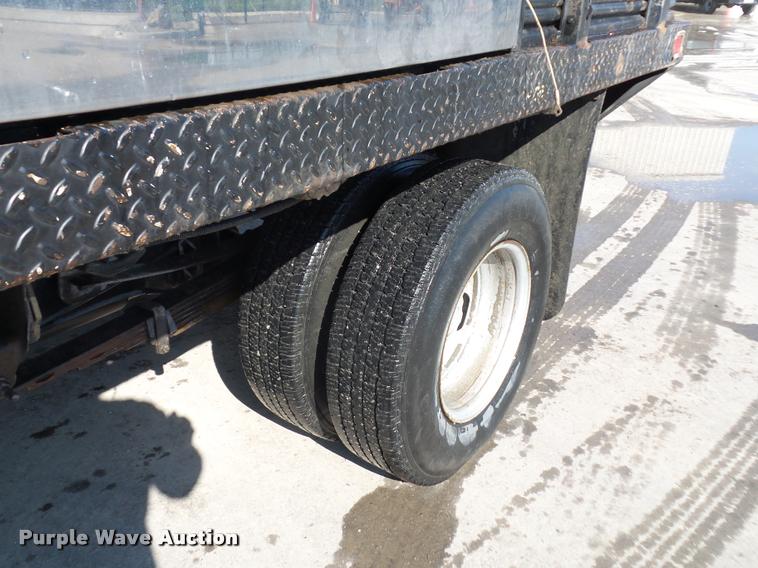 image for item DD9413 2006 Chevrolet Silverado 3500 Crew Cab pickup truck