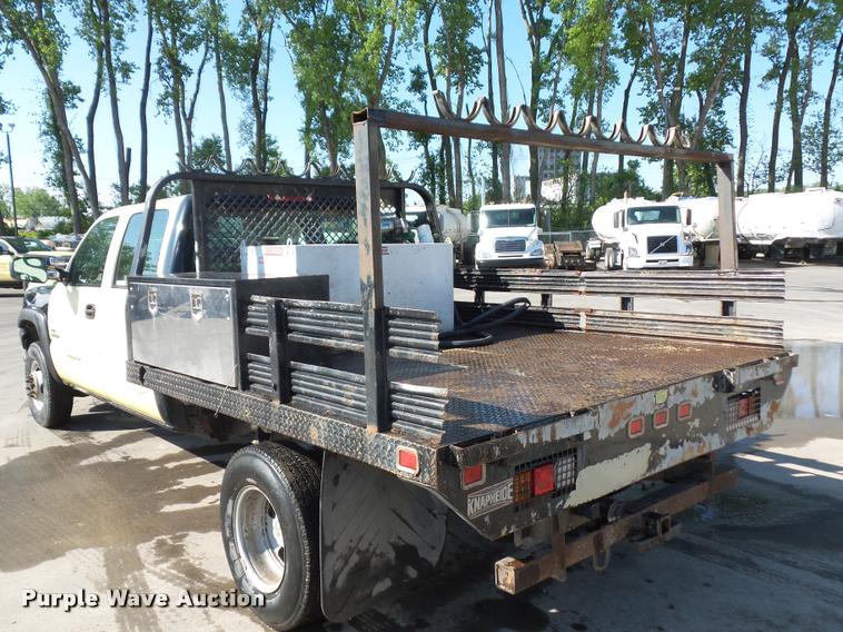 image for item DD9413 2006 Chevrolet Silverado 3500 Crew Cab pickup truck