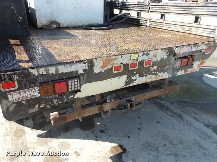 image for item DD9413 2006 Chevrolet Silverado 3500 Crew Cab pickup truck