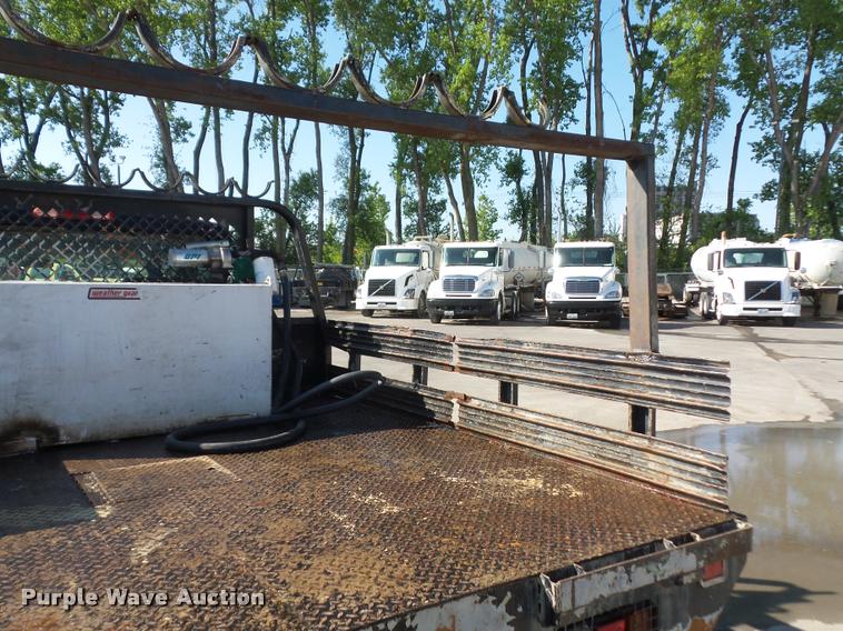 image for item DD9413 2006 Chevrolet Silverado 3500 Crew Cab pickup truck