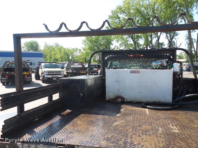 image for item DD9413 2006 Chevrolet Silverado 3500 Crew Cab pickup truck