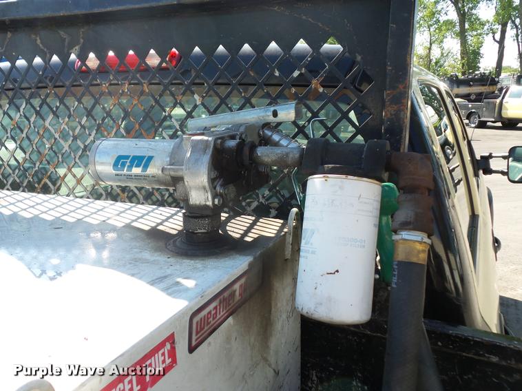 image for item DD9413 2006 Chevrolet Silverado 3500 Crew Cab pickup truck