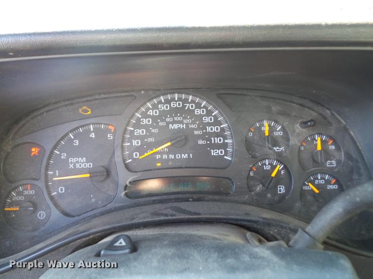 image for item DD9413 2006 Chevrolet Silverado 3500 Crew Cab pickup truck