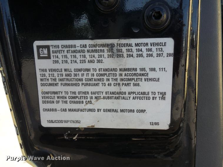 image for item DD9413 2006 Chevrolet Silverado 3500 Crew Cab pickup truck