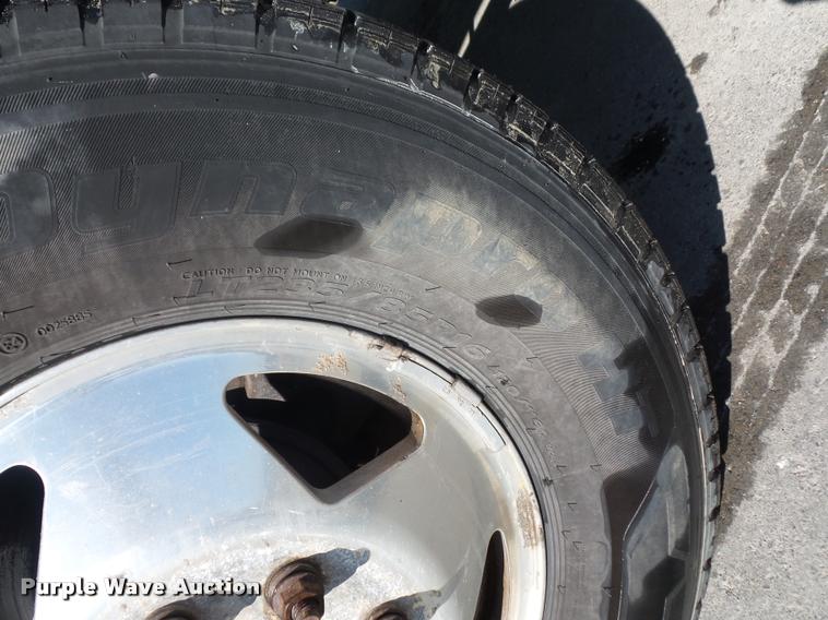 image for item DD9414 2001 Ford F350 Super Duty SuperCab pickup truck