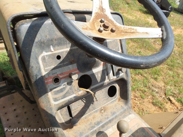 image for item DE9575 Sears lawn tractor