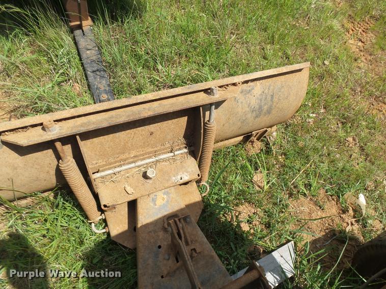 image for item DE9575 Sears lawn tractor